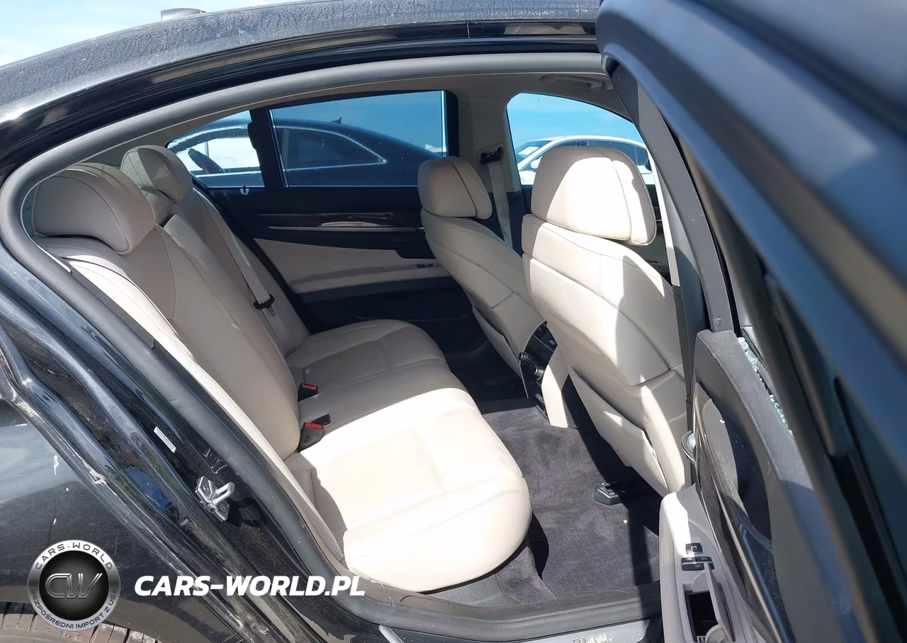 2011 BMW 740I VIN:WBAKA4C5XBC613150 - 8