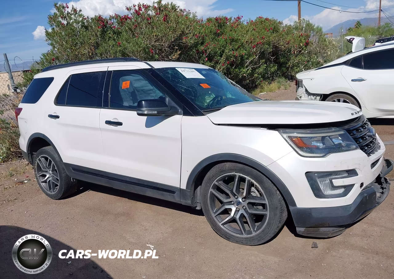 2016 Ford Explorer Sport VIN:1FM5K8GT8GGC47763 - 12