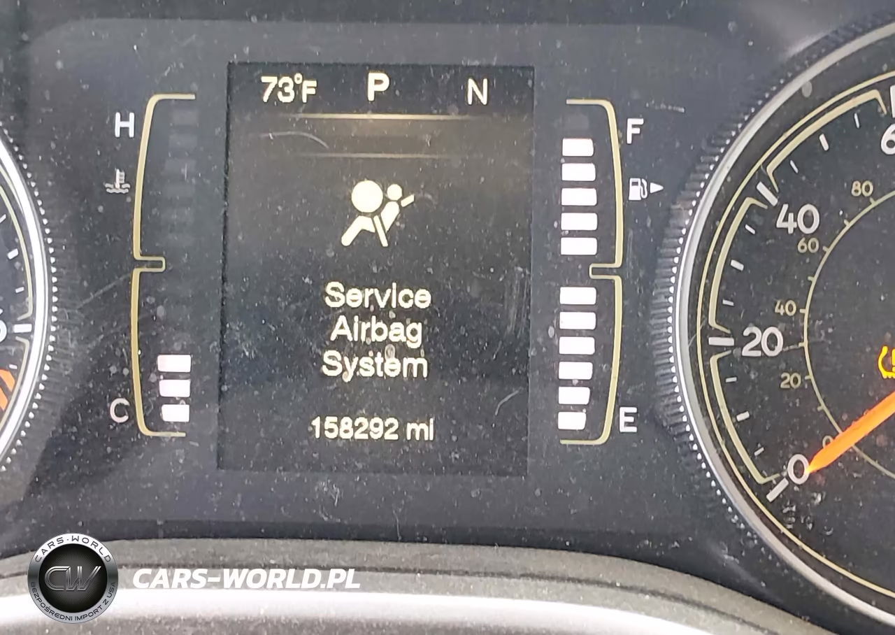 2015 Jeep Cherokee Sport VIN:1C4PJMAB0FW574719 - 16