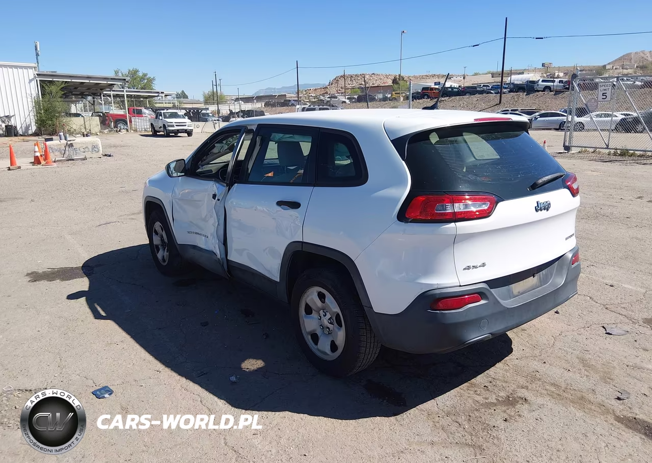 2015 Jeep Cherokee Sport VIN:1C4PJMAB0FW574719 - 3