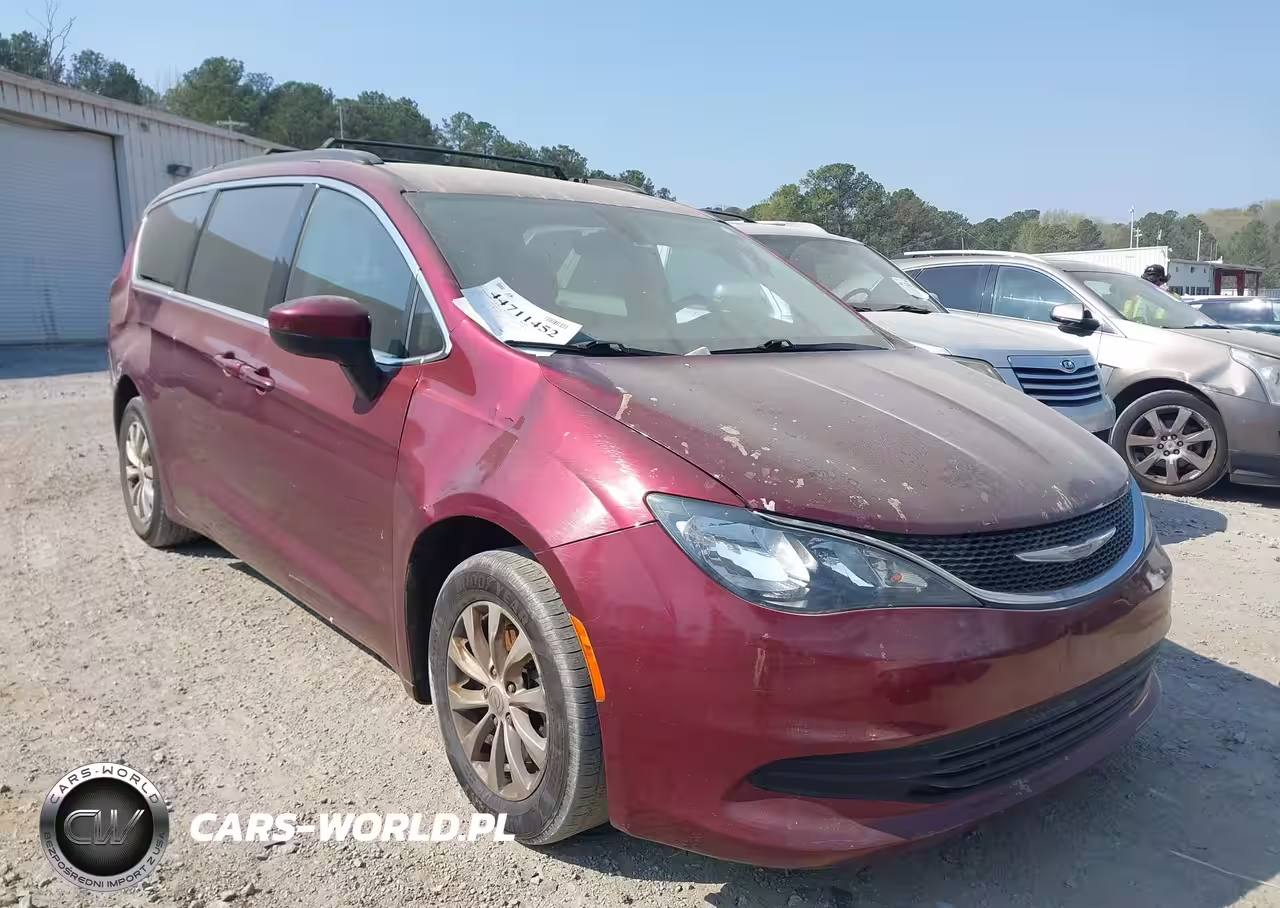2017 Chrysler Pacifica Touring