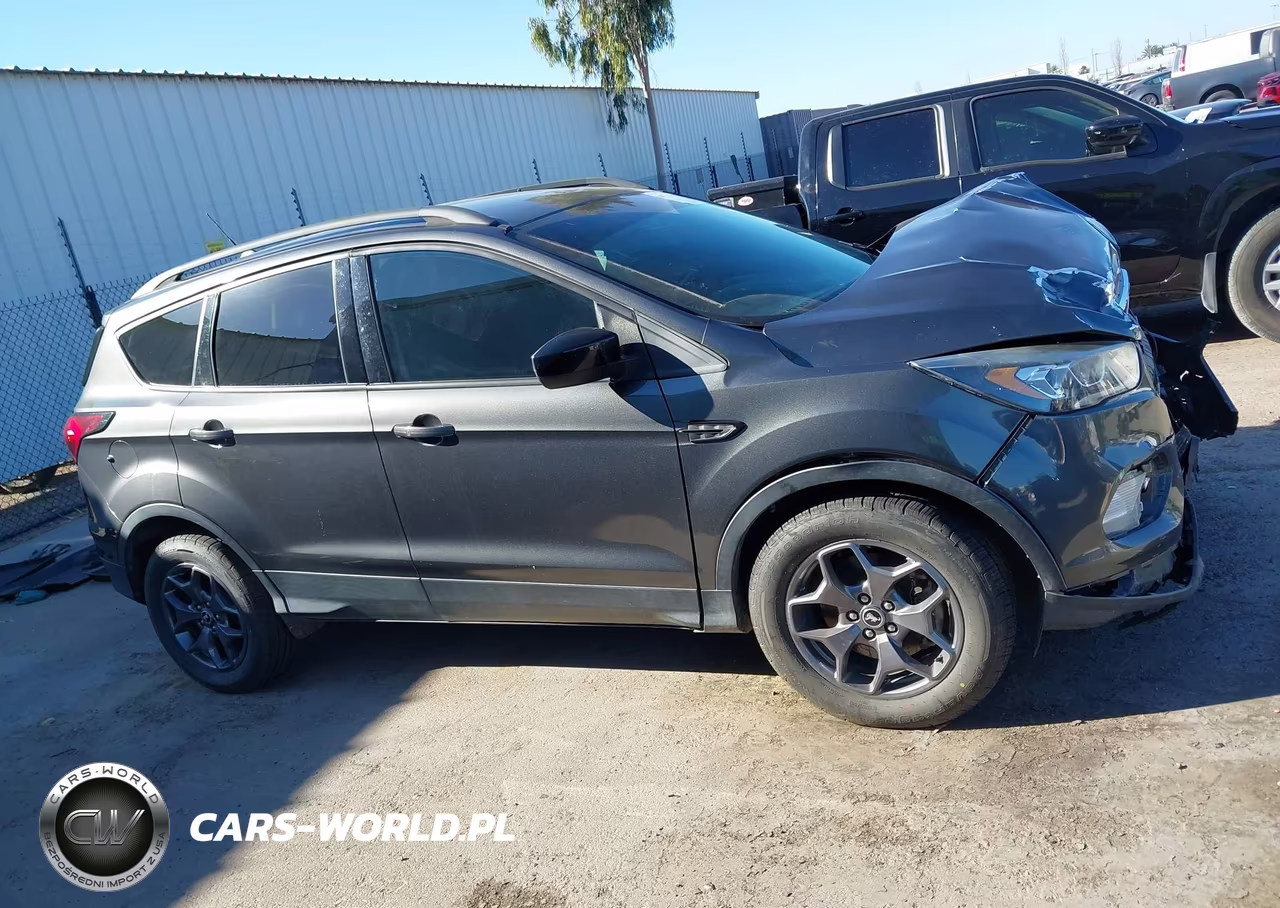 2019 Ford Escape Se VIN:1FMCU9GD2KUA07621 - 14