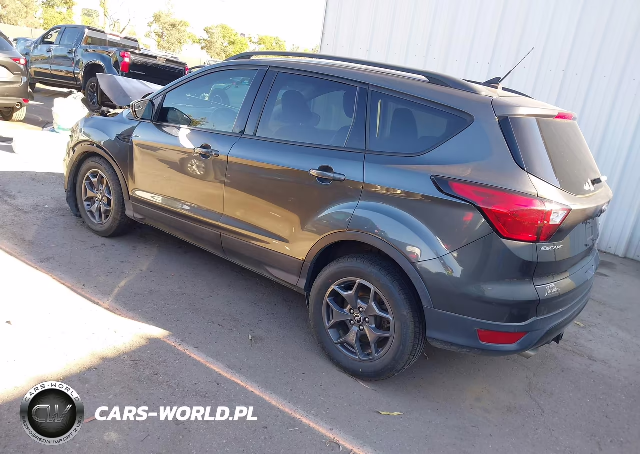 2019 Ford Escape Se VIN:1FMCU9GD2KUA07621 - 3