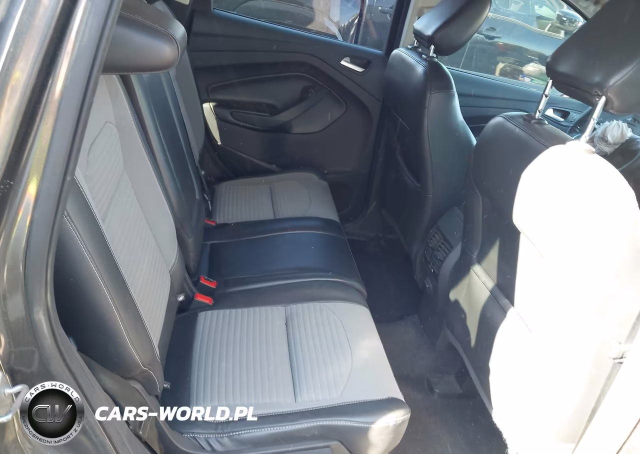 2019 Ford Escape Se VIN:1FMCU9GD2KUA07621 - 8