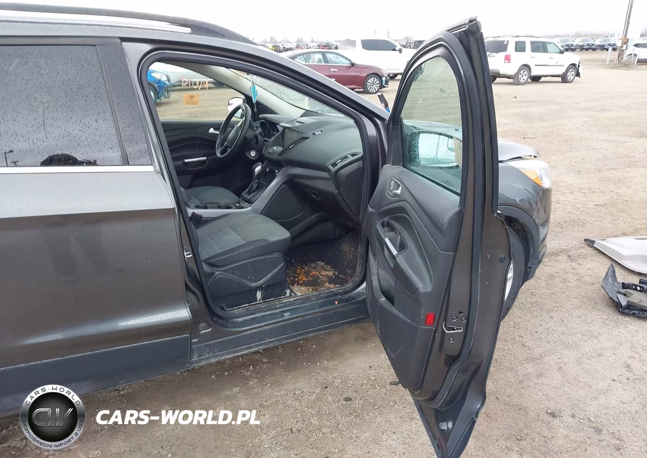 2015 Ford Escape Se VIN:1FMCU9GX0FUA09609 - 5