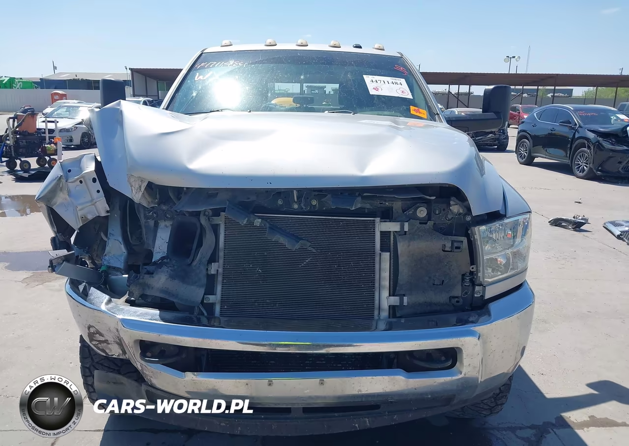 2013 Ram 3500 Tradesman VIN:3C63RRGLXDG585489 - 13