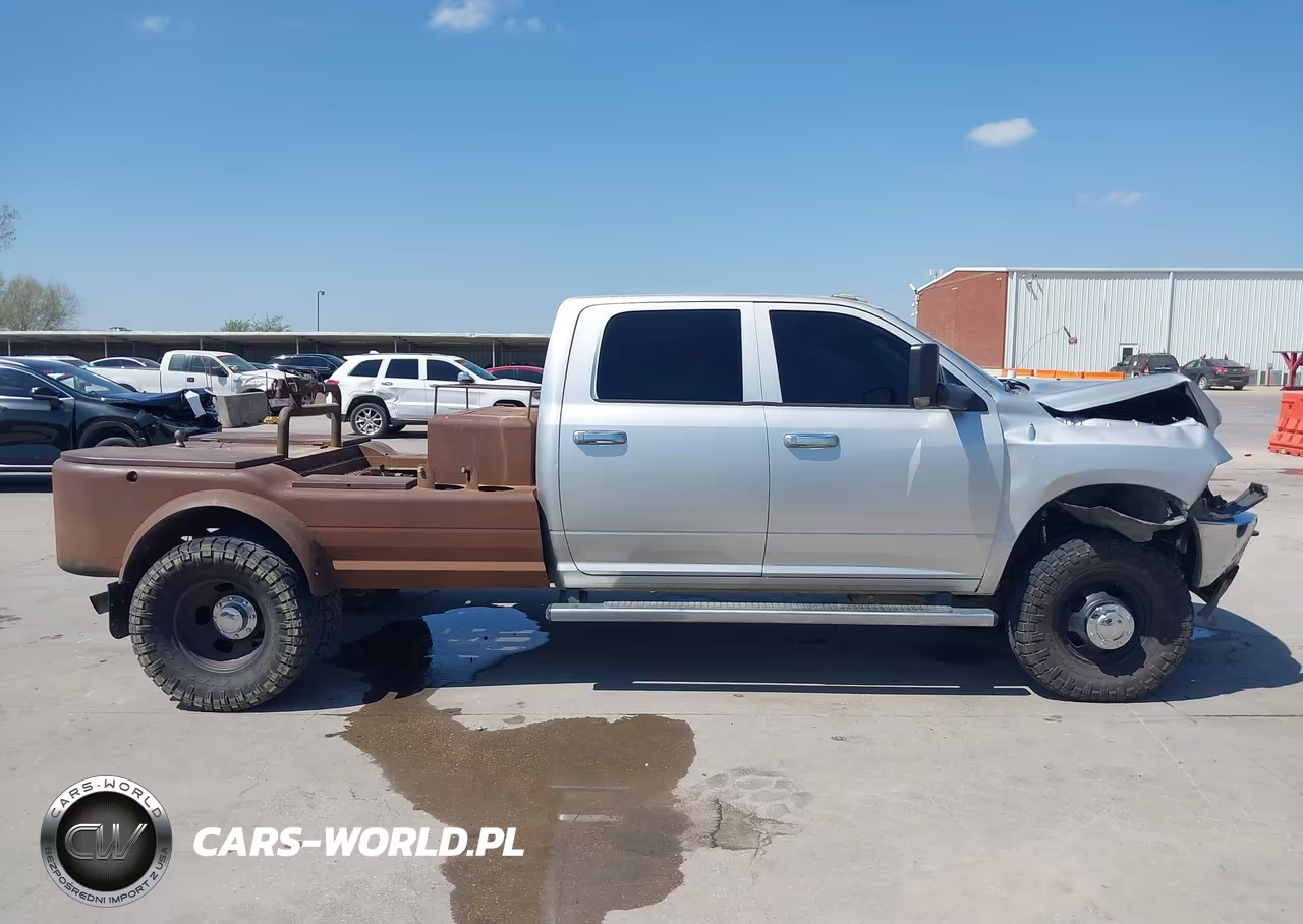 2013 Ram 3500 Tradesman VIN:3C63RRGLXDG585489 - 14