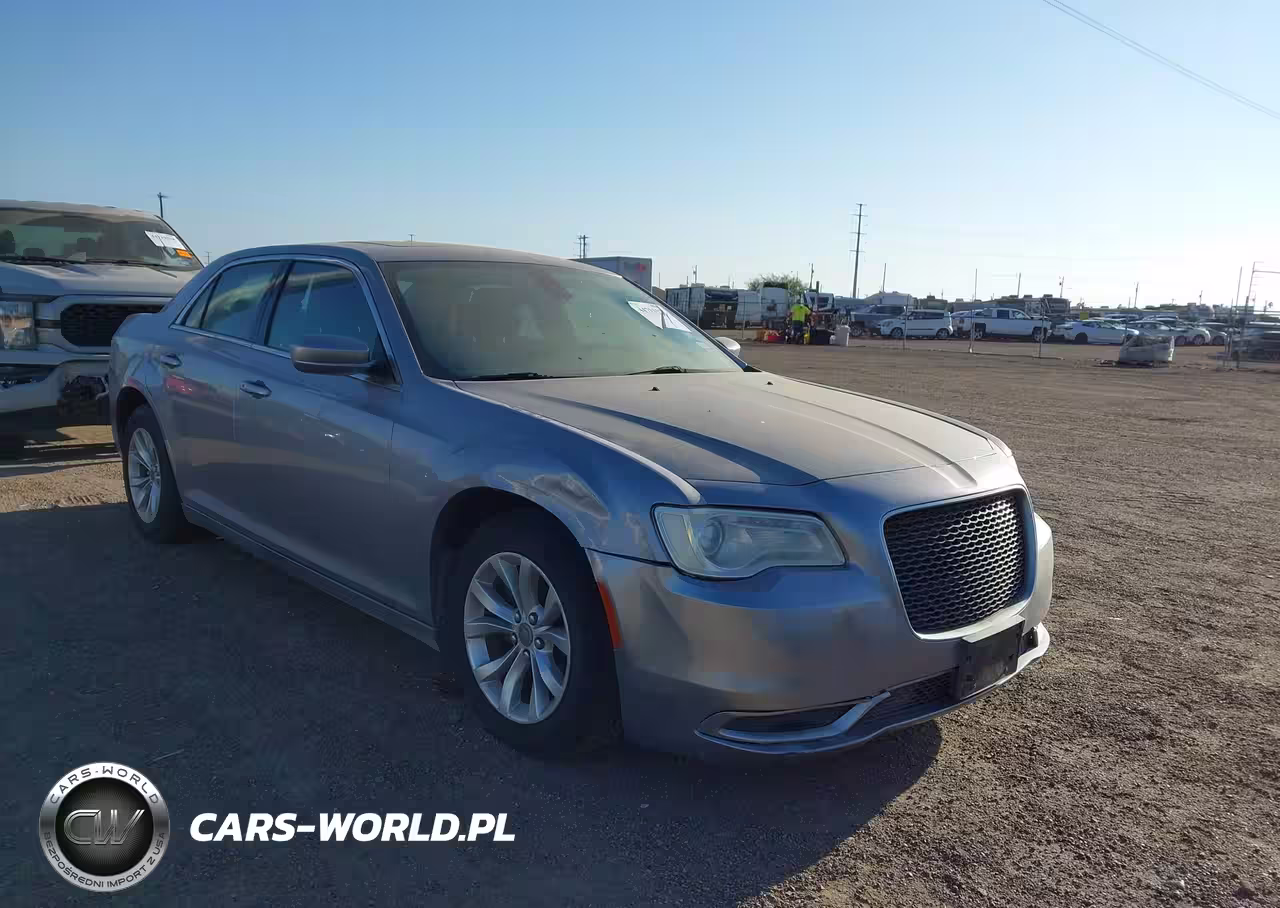 2015 Chrysler 300 Limited