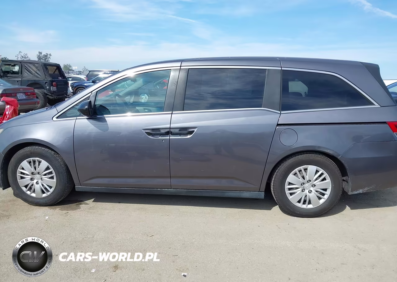 2015 Honda Odyssey Lx VIN:5FNRL5H21FB024450 - 14