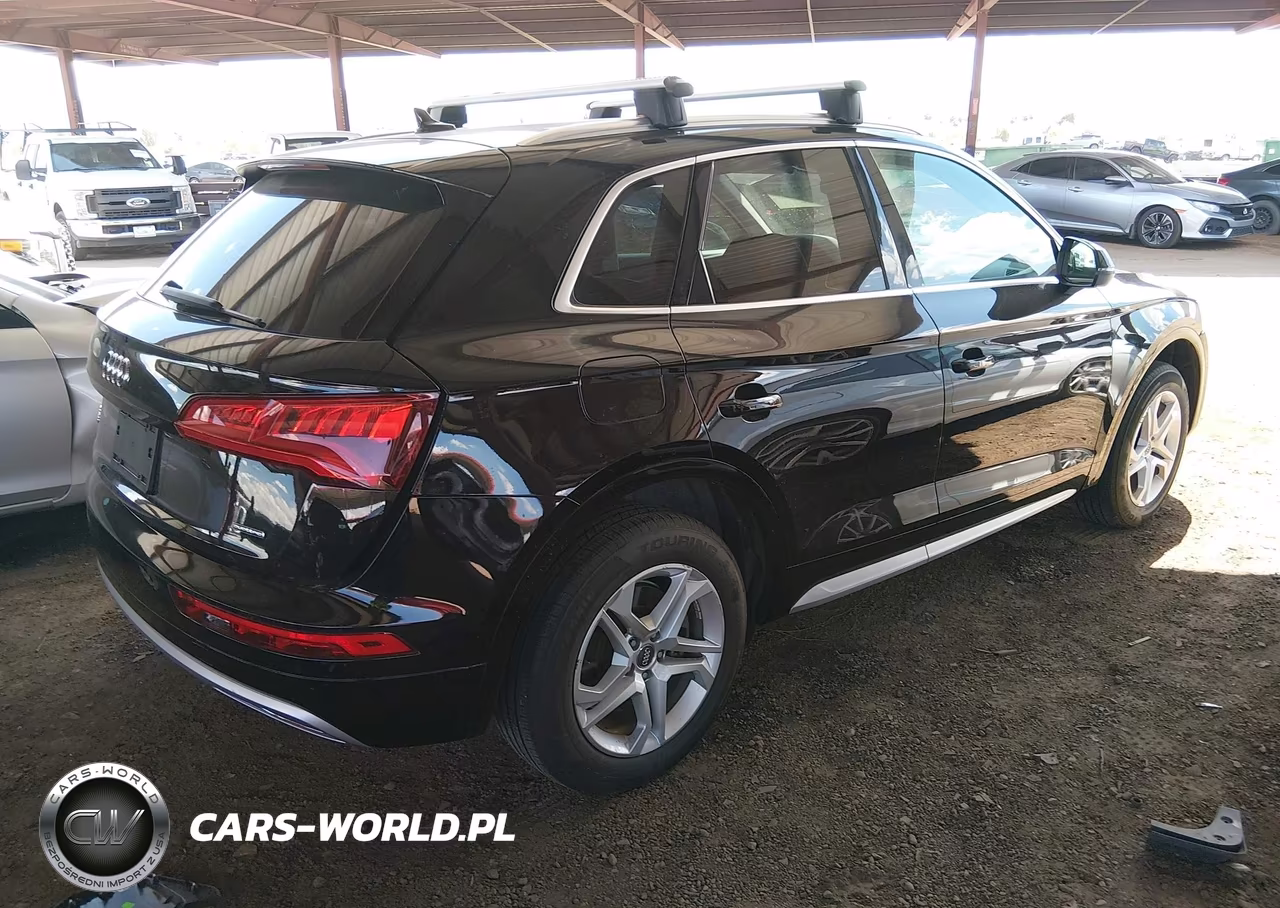 2019 Audi Q5 45 Premium VIN:WA1ANAFY3K2118196 - 4