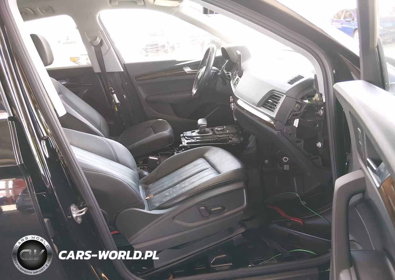 2019 Audi Q5 45 Premium VIN:WA1ANAFY3K2118196 - 5