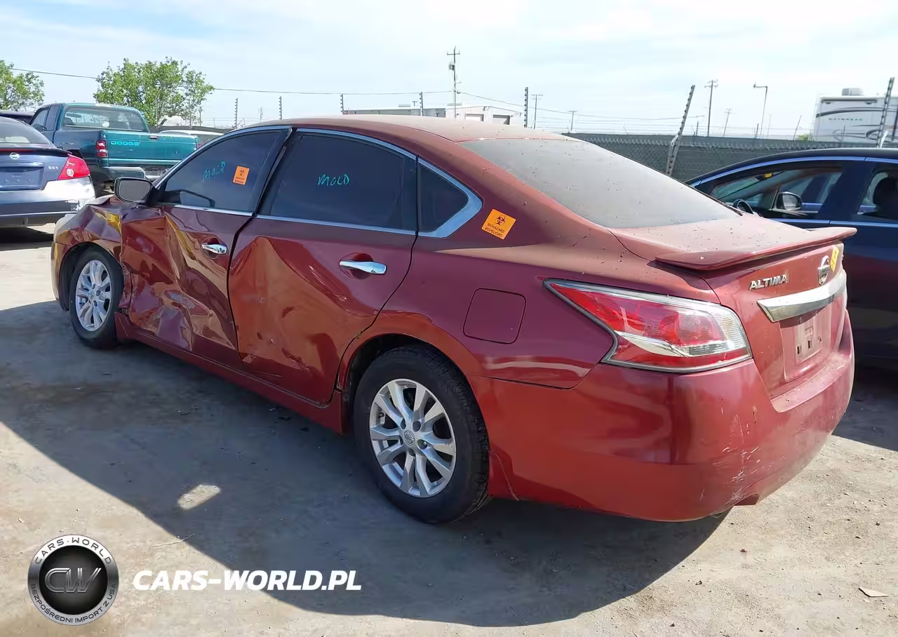 2015 Nissan Altima 2.5 S VIN:1N4AL3AP6FC125865 - 3