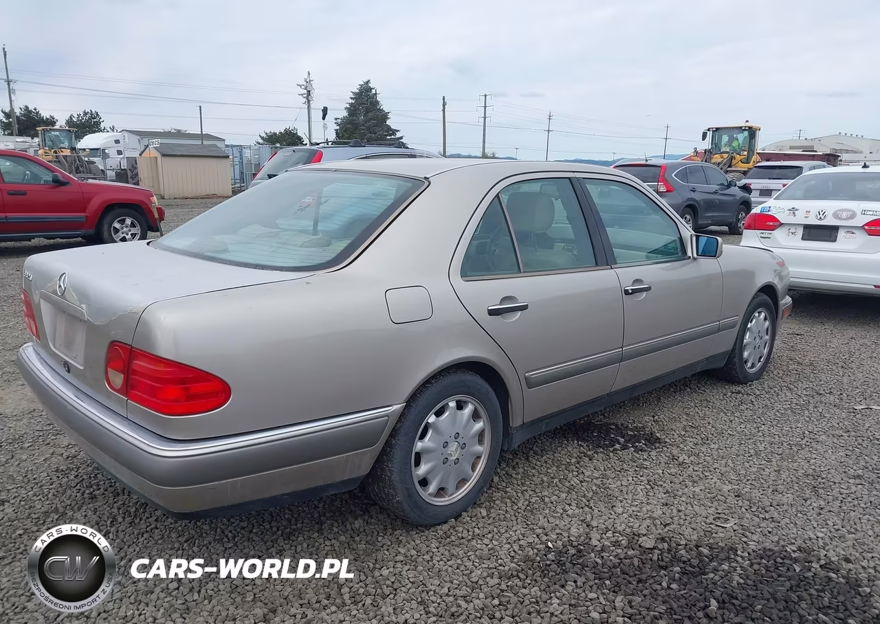 1997 Mercedes-Benz E 320 VIN:WDBJF55F4VA409809 - 4