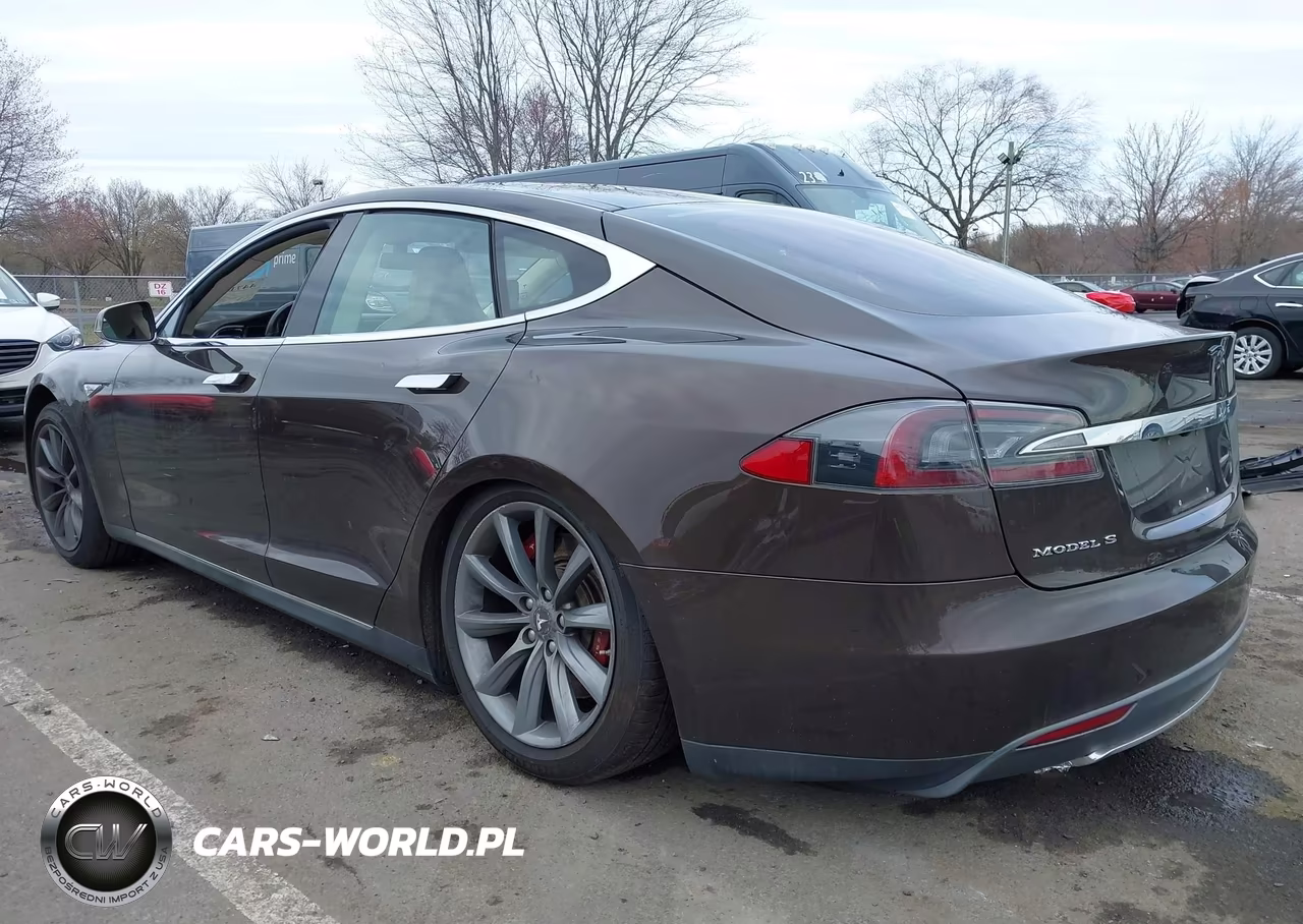 2013 Tesla Model S VIN:5YJSA1CN1DFP04377 - 3