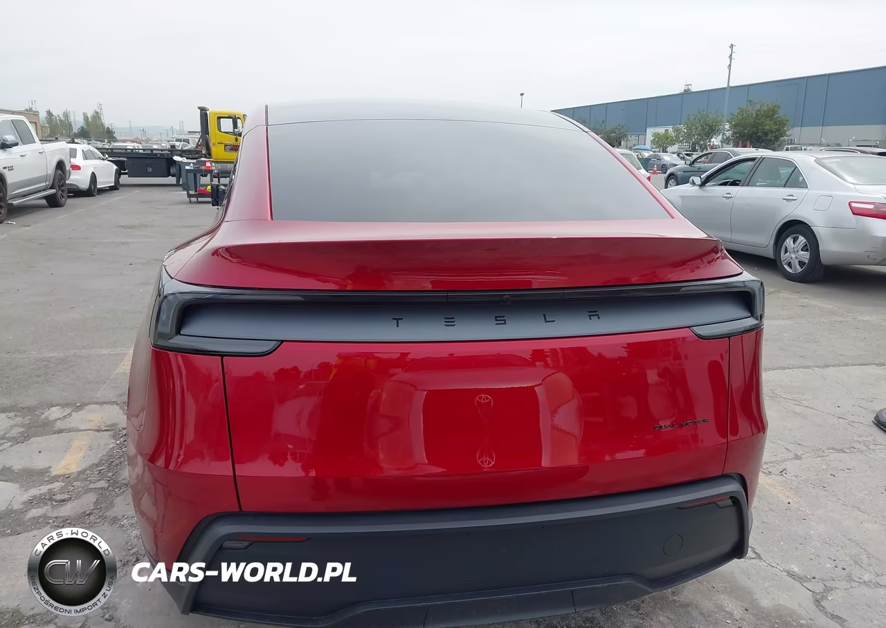 2026 Tesla Model Y All-Wheel Drive-Long Range Launch Series-Premium All-Wheel Drive VIN:7SAYGDEE8TF596753 - 17