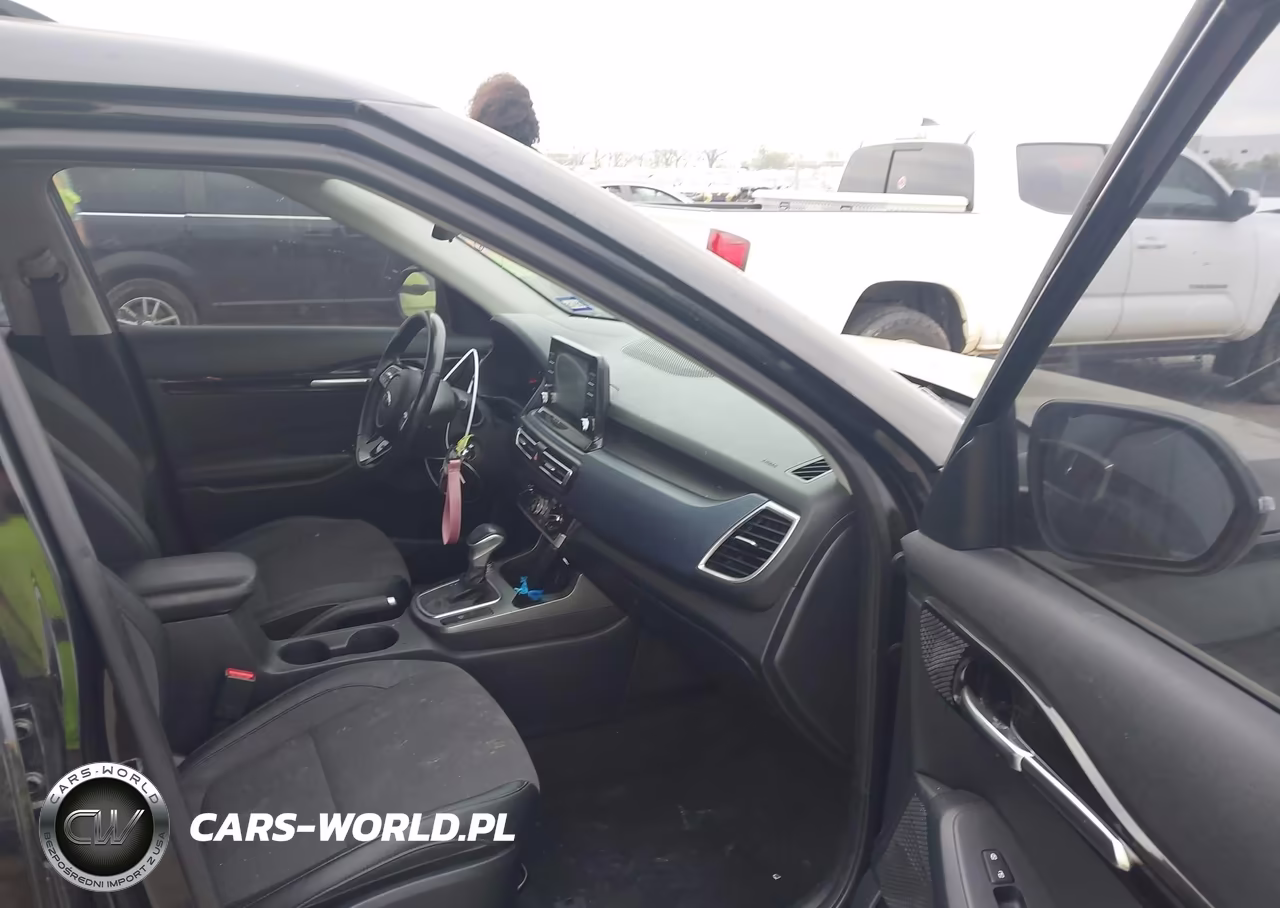 2021 Kia Seltos S VIN:KNDEU2AA8M7229696 - 5