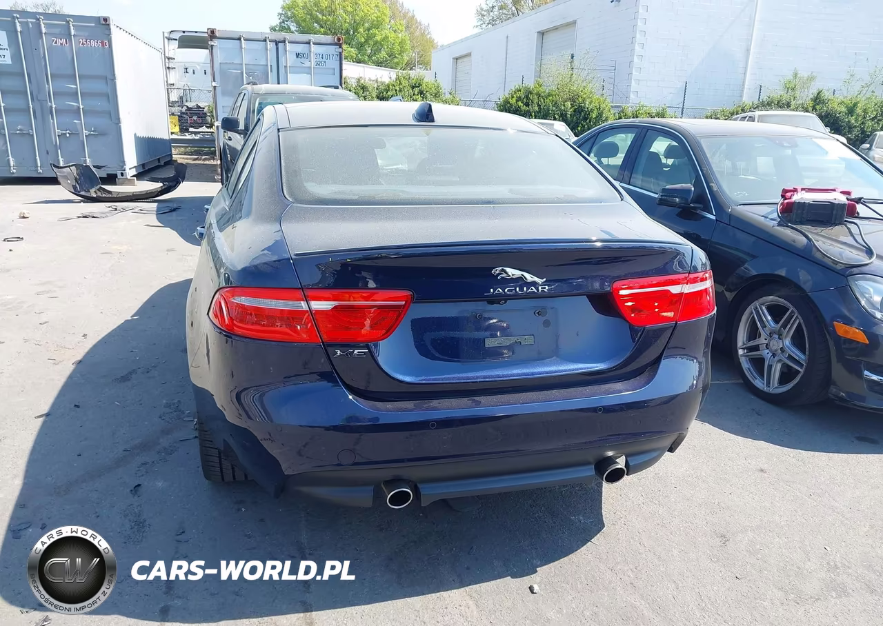 2017 Jaguar Xe 35T R-Sport VIN:SAJAF4BV4HA962490 - 17