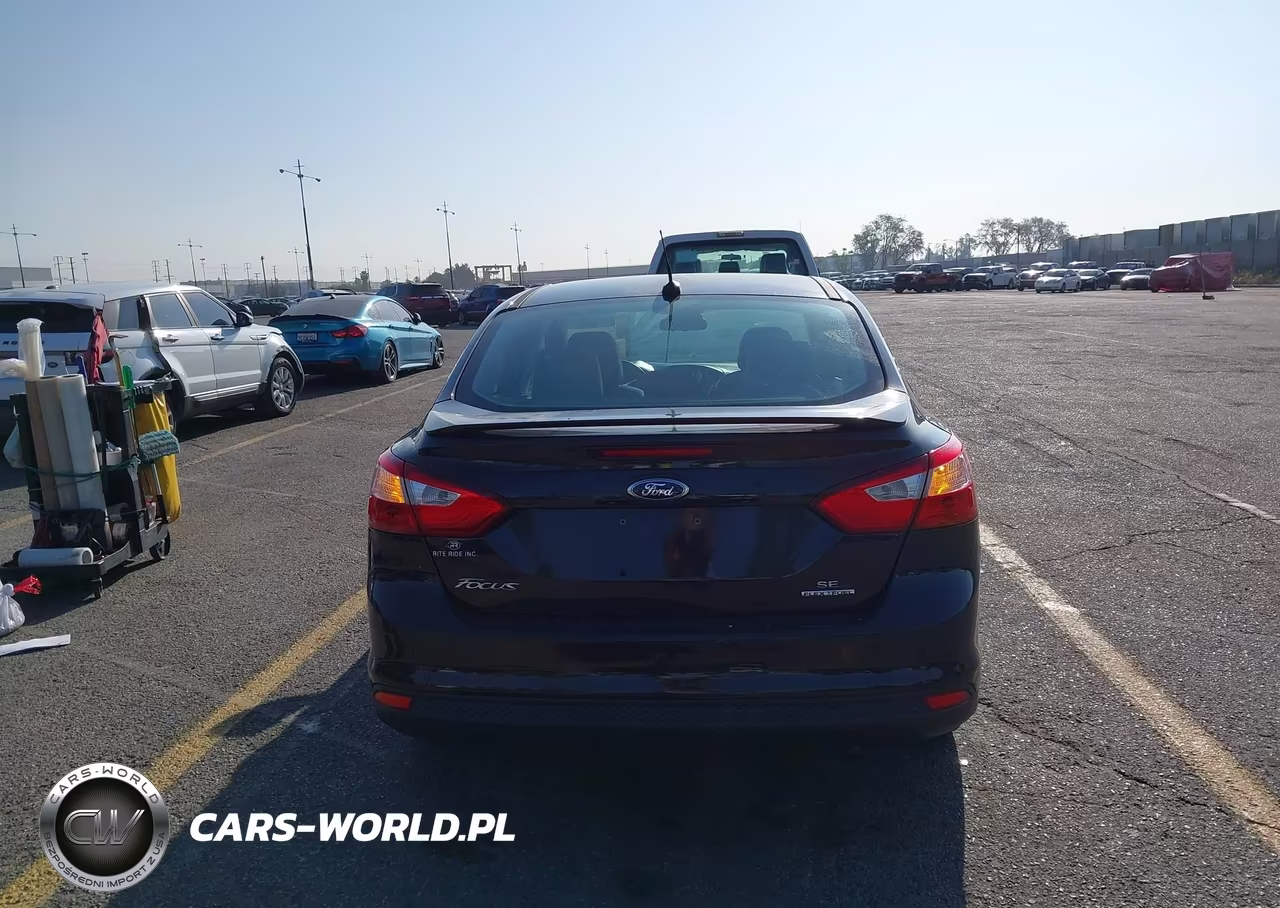 2014 Ford Focus Se VIN:1FADP3F2XEL439628 - 16