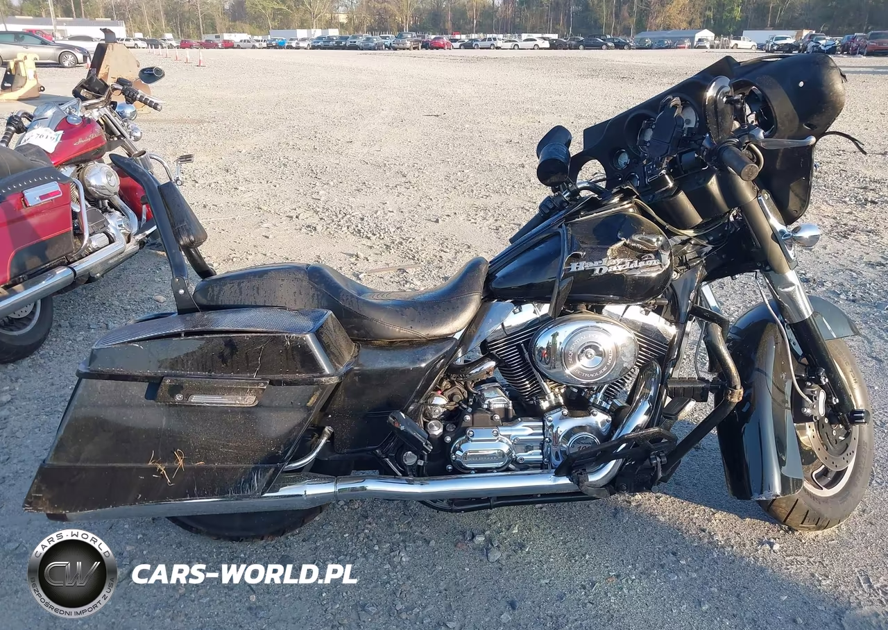 2007 Harley-Davidson Flhx VIN:1HD1KB4147Y606313 - 11