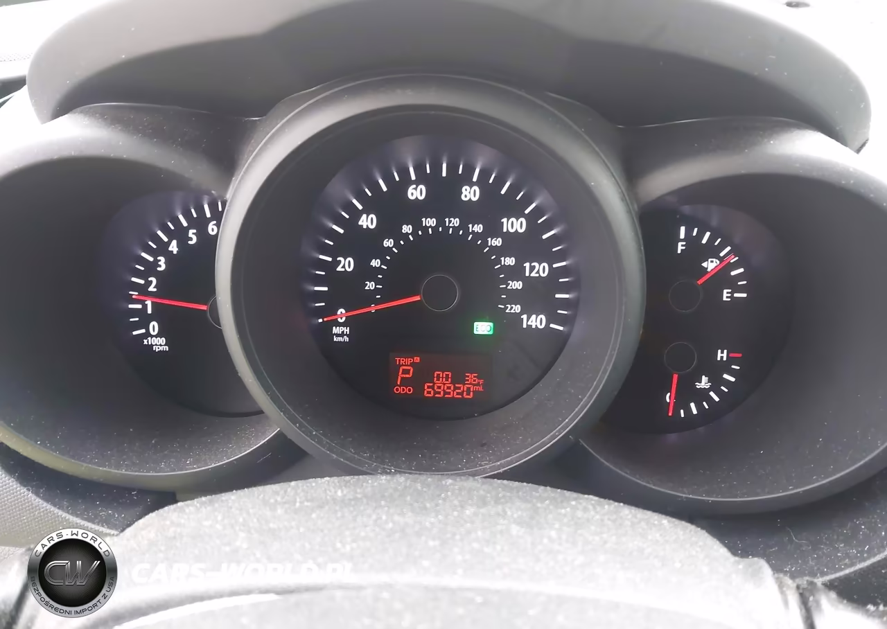 2012 Kia Soul VIN:KNDJT2A55C7470361 - 7