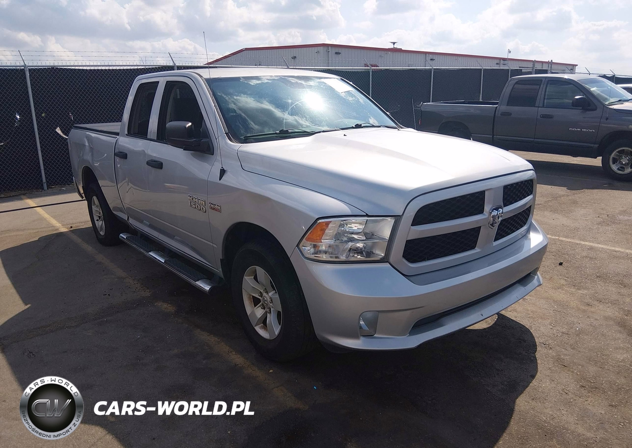 2017 Ram 1500 Express 4X2 6'4 Box