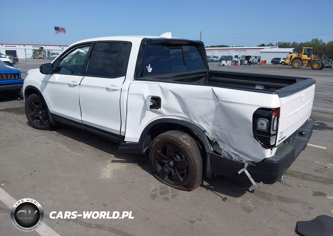 2024 Honda Ridgeline Black Edition VIN:5FPYK3F80RB028463 - 3