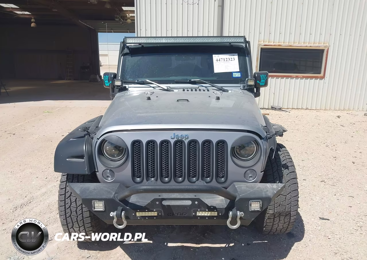 2017 Jeep Wrangler Unlimited Sport 4X4 VIN:1C4BJWDGXHL561087 - 12
