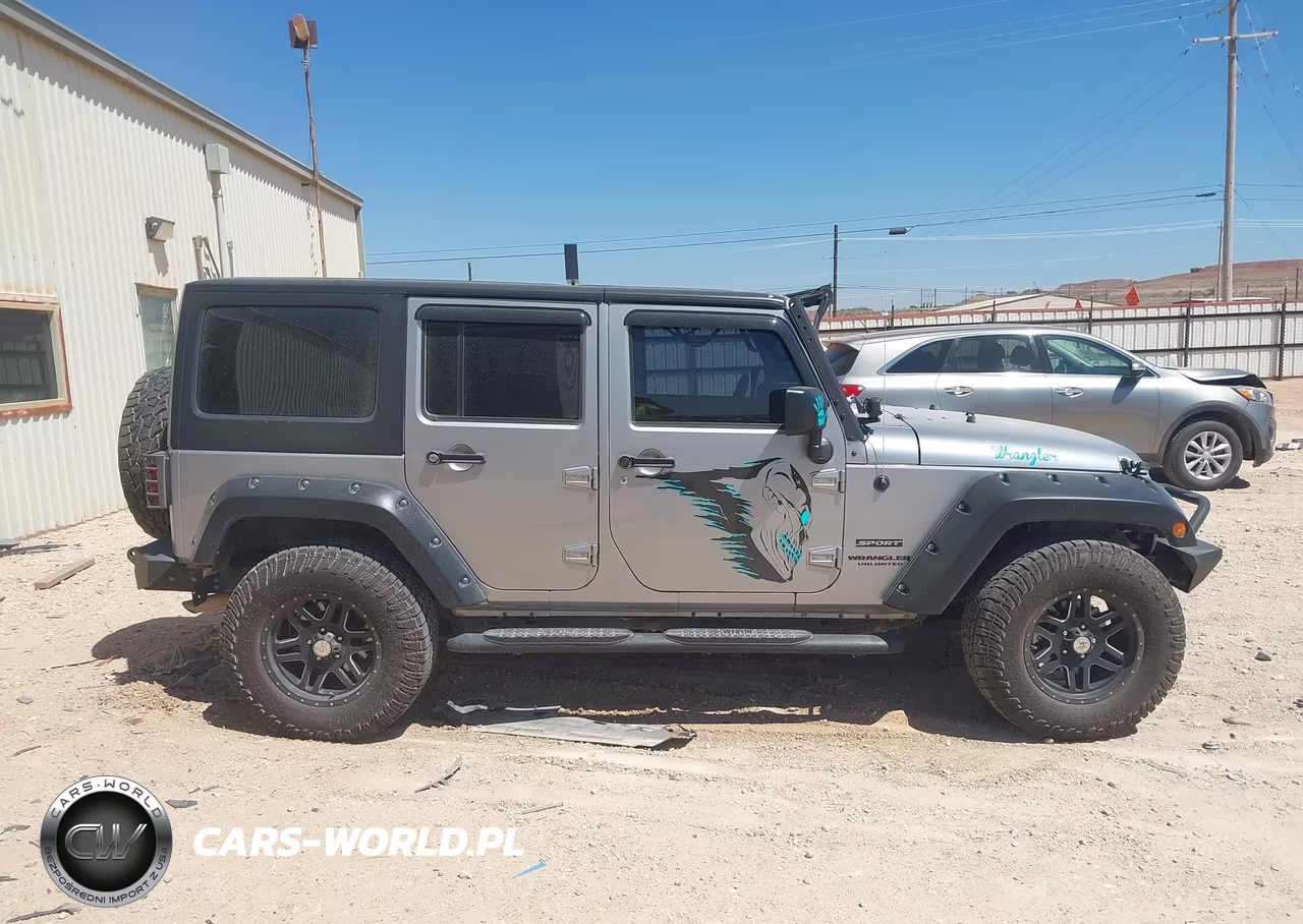 2017 Jeep Wrangler Unlimited Sport 4X4 VIN:1C4BJWDGXHL561087 - 13