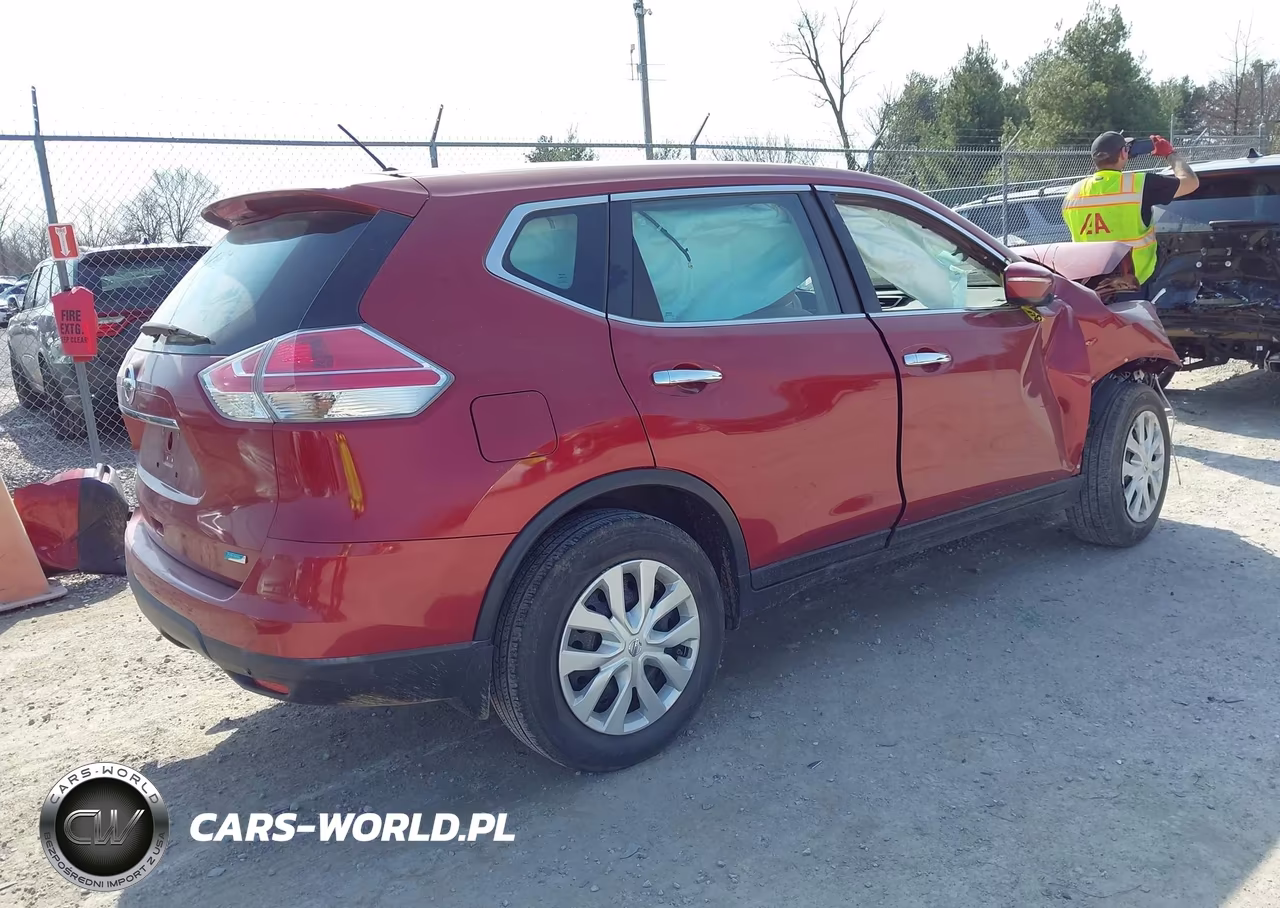 2014 Nissan Rogue S VIN:5N1AT2MT1EC786565 - 4