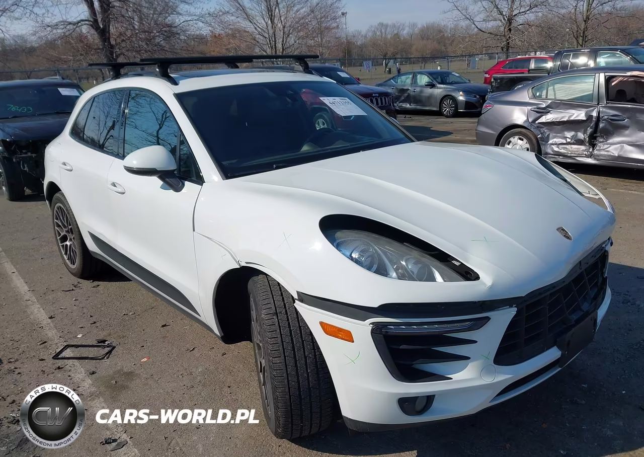 2016 Porsche Macan S