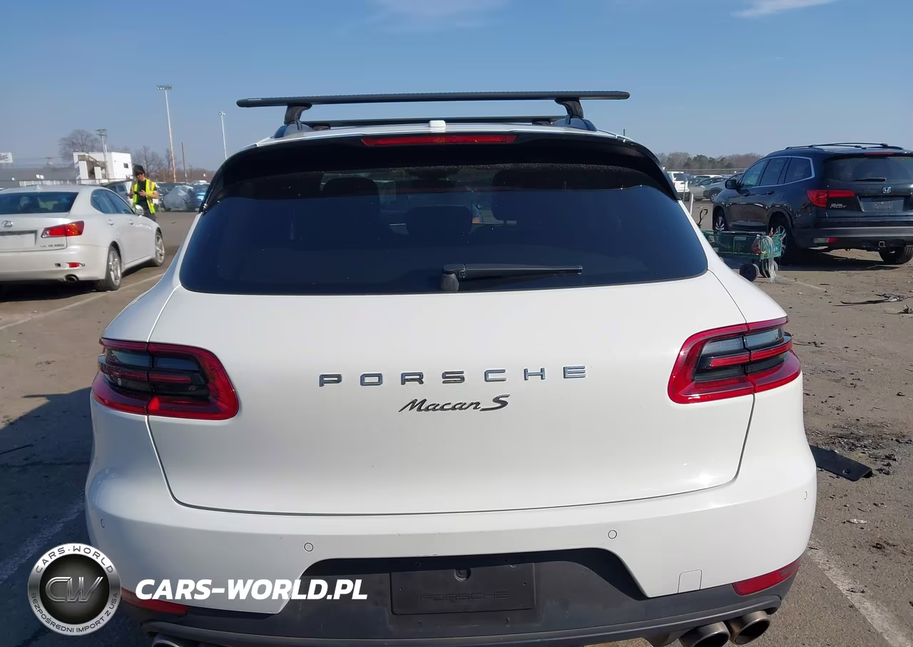 2016 Porsche Macan S VIN:WP1AB2A50GLB54705 - 16