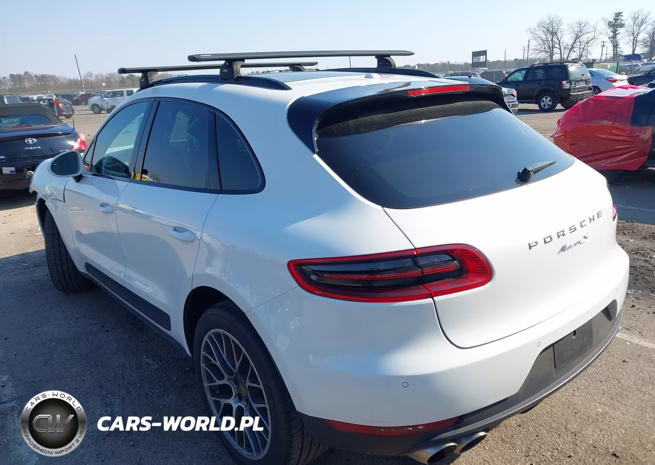 2016 Porsche Macan S VIN:WP1AB2A50GLB54705 - 3