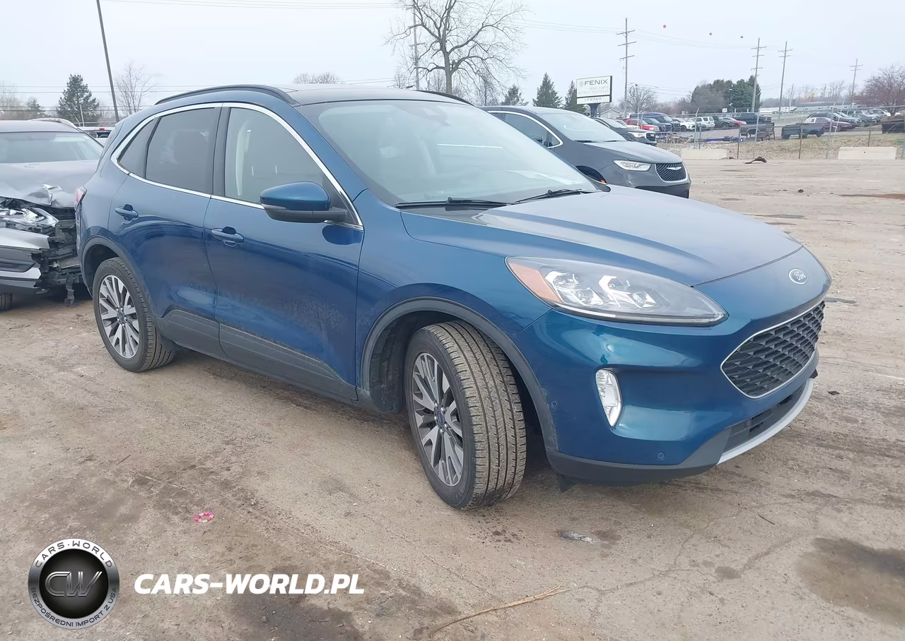 2020 Ford Escape Titanium