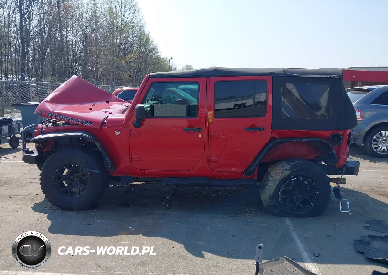 2010 Jeep Wrangler Unlimited Rubicon VIN:1J4BA6H11AL176989 - 14