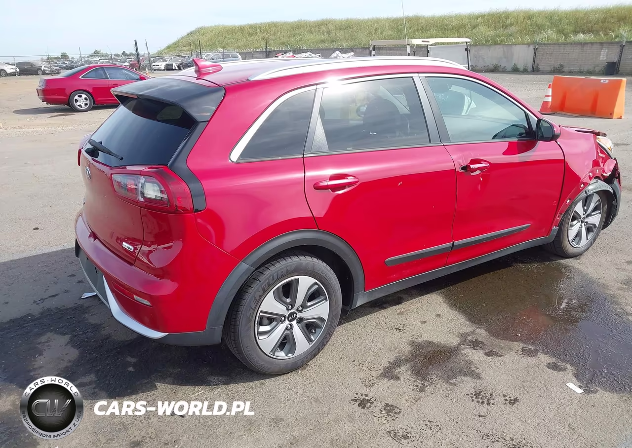 2017 Kia Niro Lx VIN:KNDCB3LC6H5101248 - 4