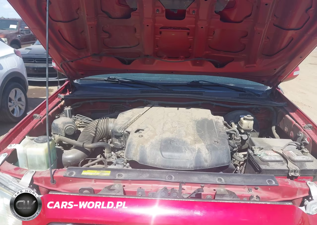 2015 Toyota Tacoma Base V6 VIN:3TMLU4EN5FM180000 - 10