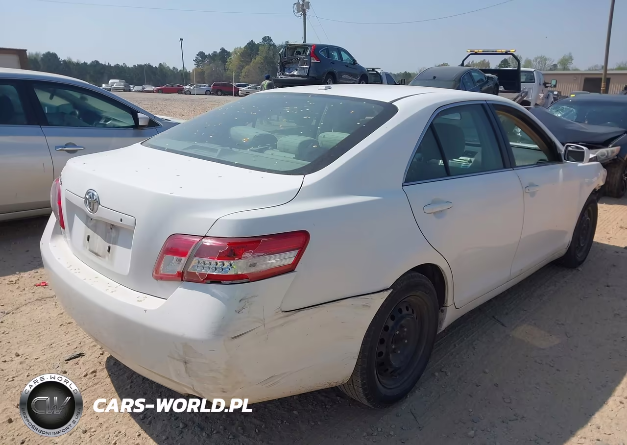 2011 Toyota Camry VIN:4T1BF3EK2BU646294 - 4