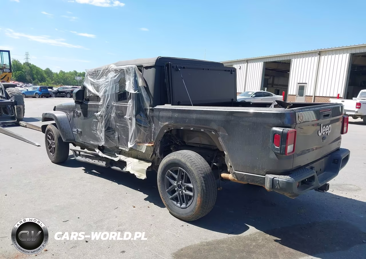 2022 Jeep Gladiator Overland 4X4 VIN:1C6HJTFG3NL113573 - 3