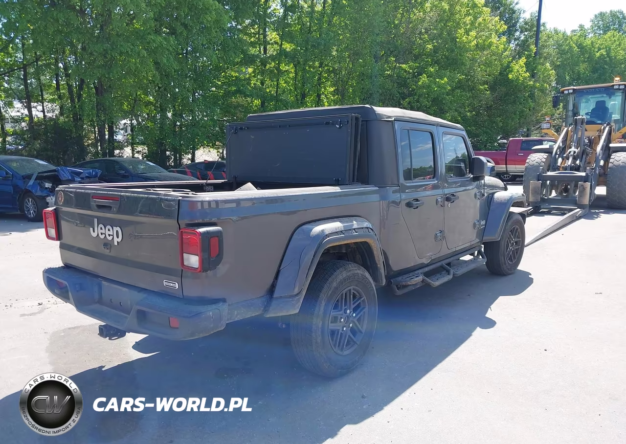 2022 Jeep Gladiator Overland 4X4 VIN:1C6HJTFG3NL113573 - 4
