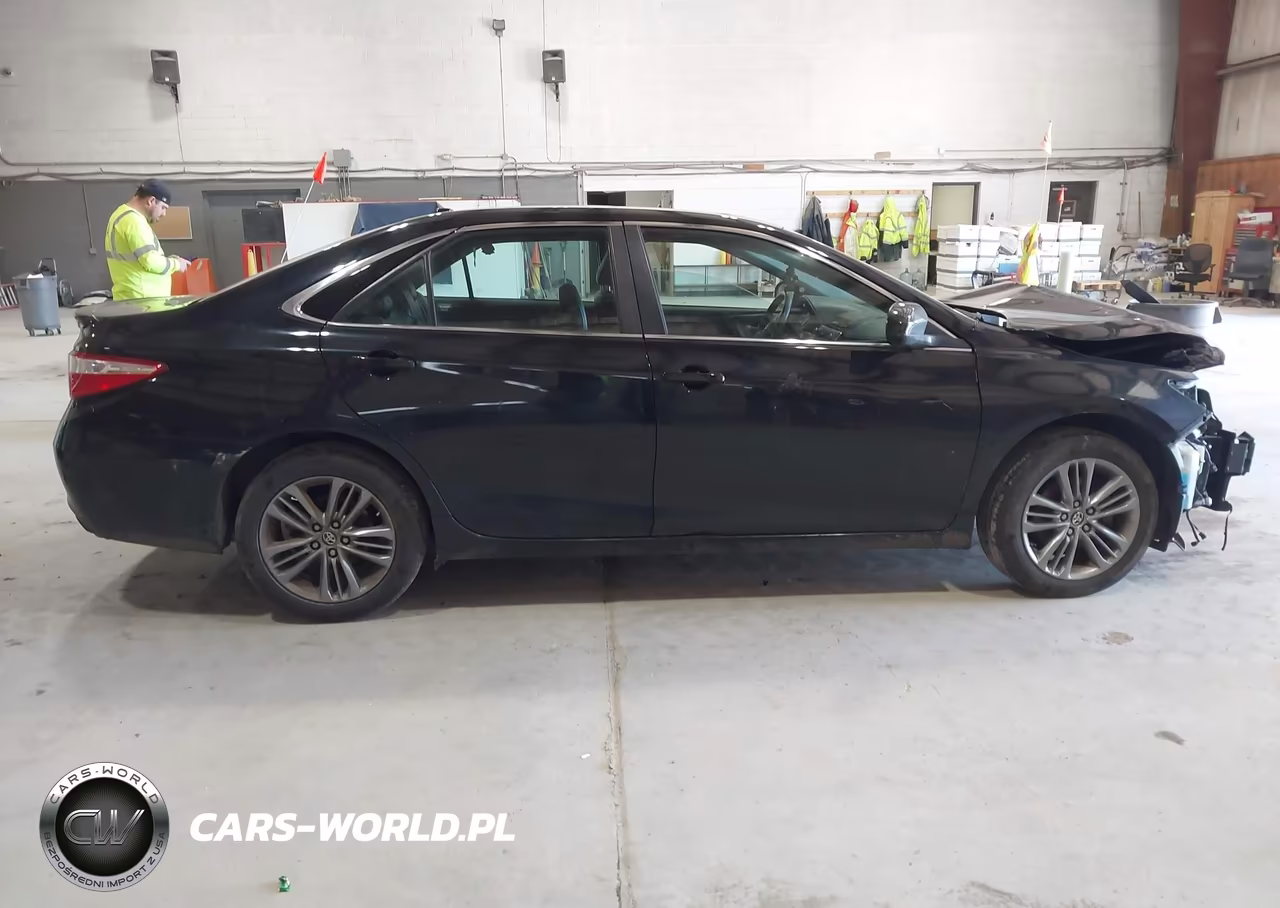 2017 Toyota Camry Se VIN:4T1BF1FK1HU348833 - 13
