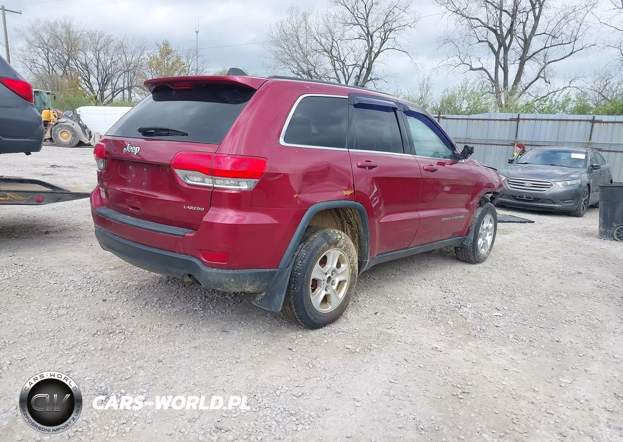 2014 Jeep Grand Cherokee Laredo VIN:1C4RJFAG5EC249290 - 4