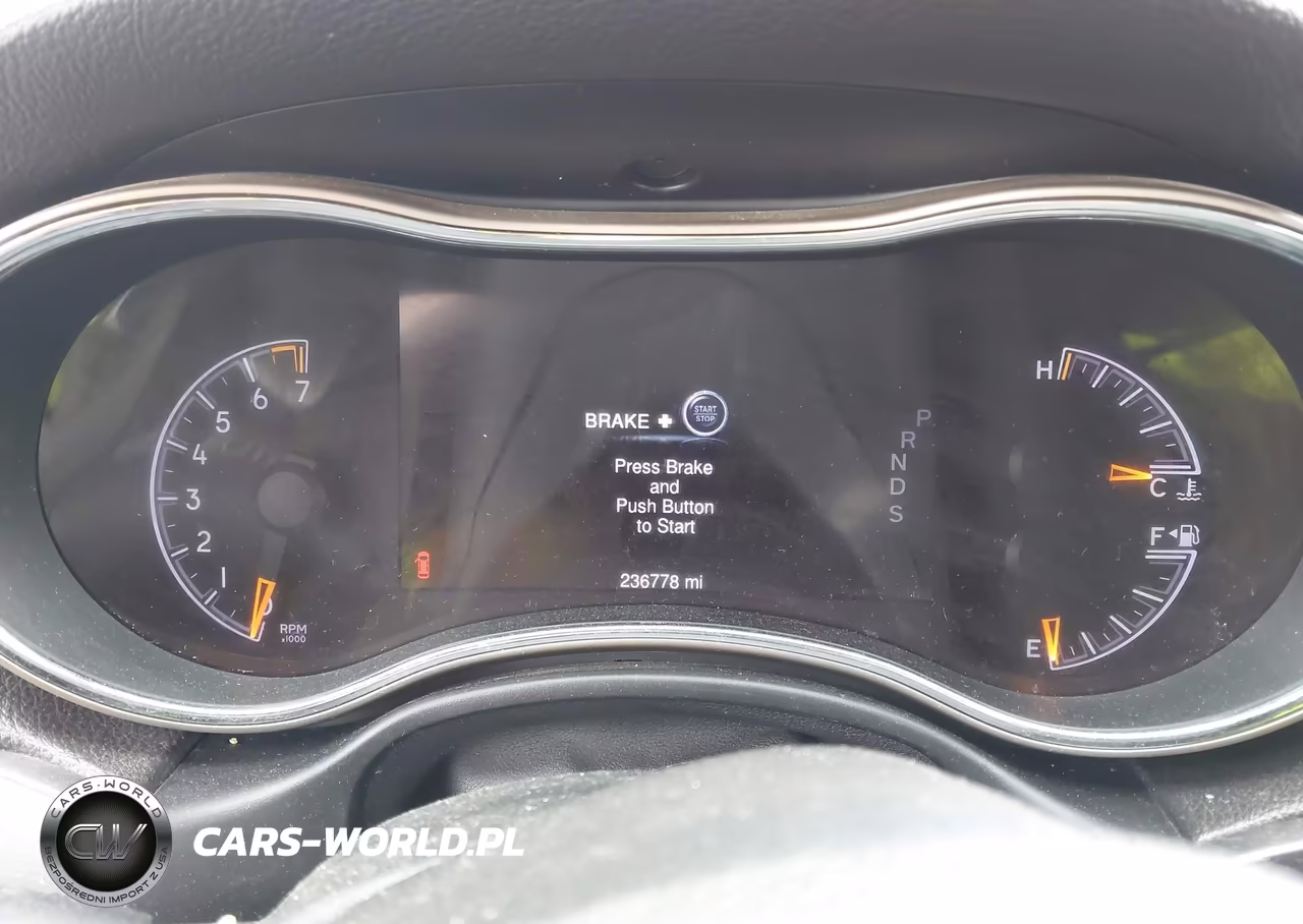 2014 Jeep Grand Cherokee Laredo VIN:1C4RJFAG5EC249290 - 7