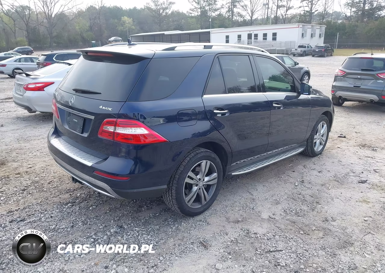 2015 Mercedes-Benz Ml 350 4Matic VIN:4JGDA5HB0FA582097 - 4