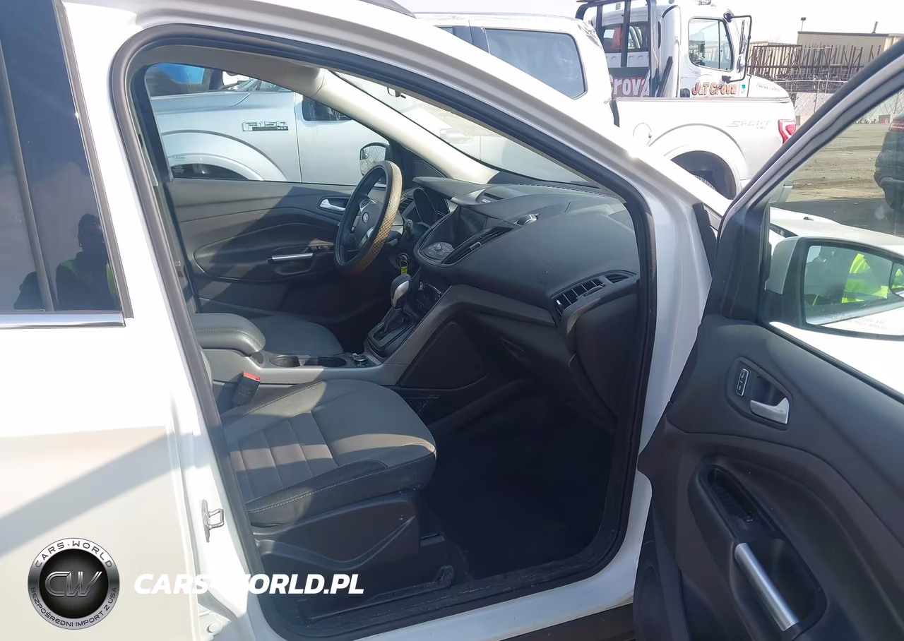 2016 Ford Escape Se VIN:1FMCU0GX0GUA44180 - 5
