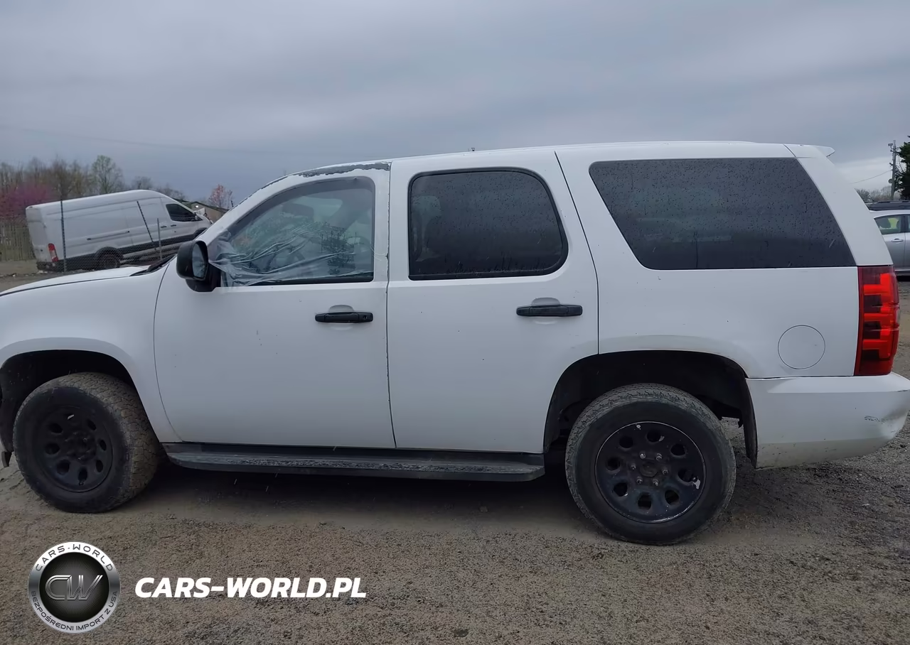 2011 Chevrolet Tahoe Commercial Fleet VIN:1GNLC2E05BR242250 - 15