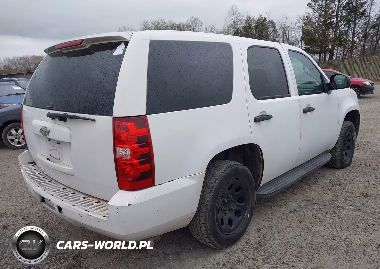 2011 Chevrolet Tahoe Commercial Fleet VIN:1GNLC2E05BR242250 - 4