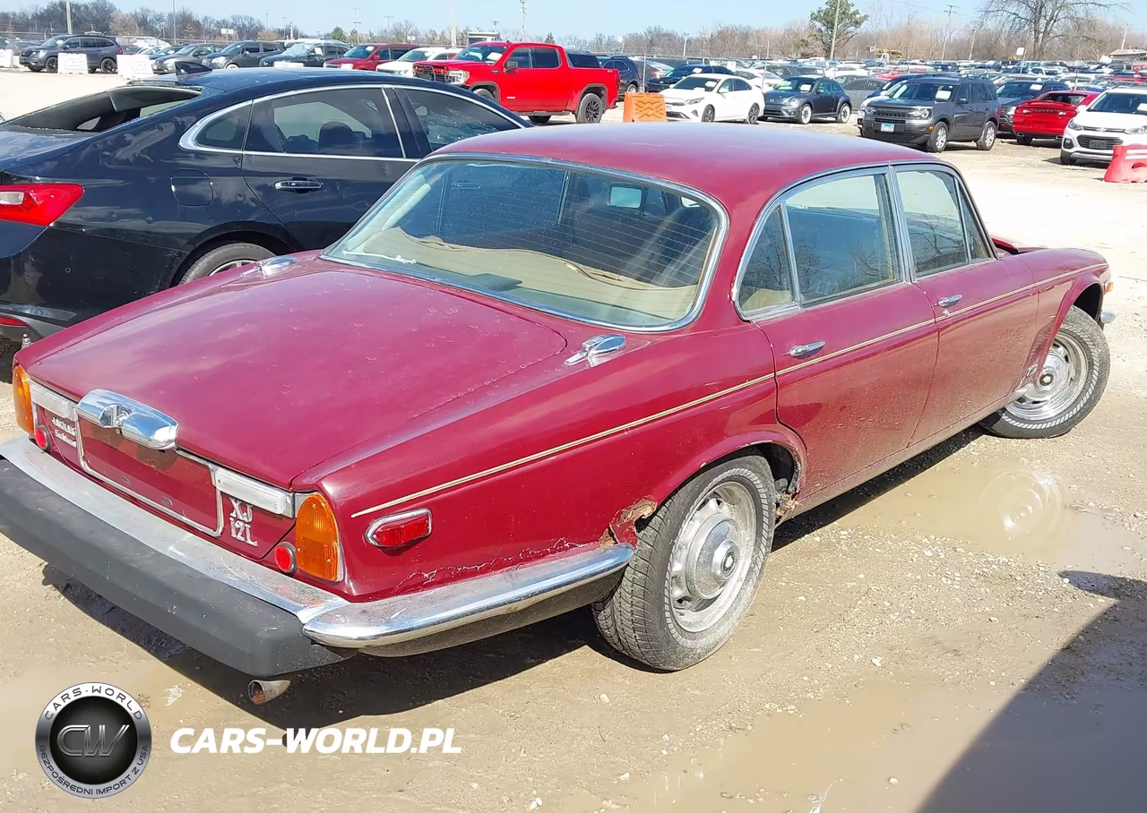 1977 Jaguar S-Type VIN:JBVLV49C109911 - 4