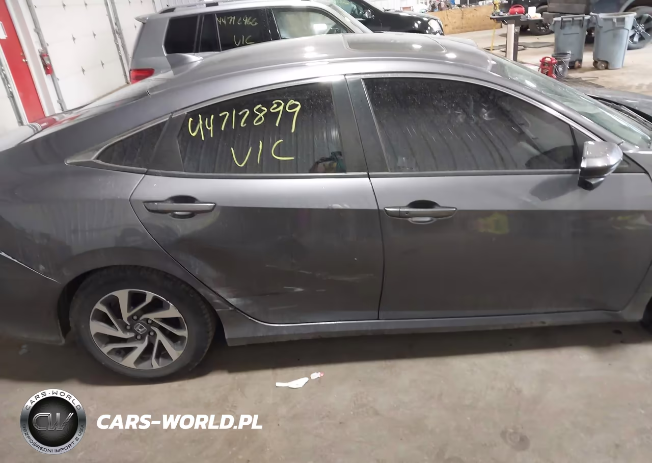 2018 Honda Civic Ex VIN:2HGFC2F73JH578285 - 6