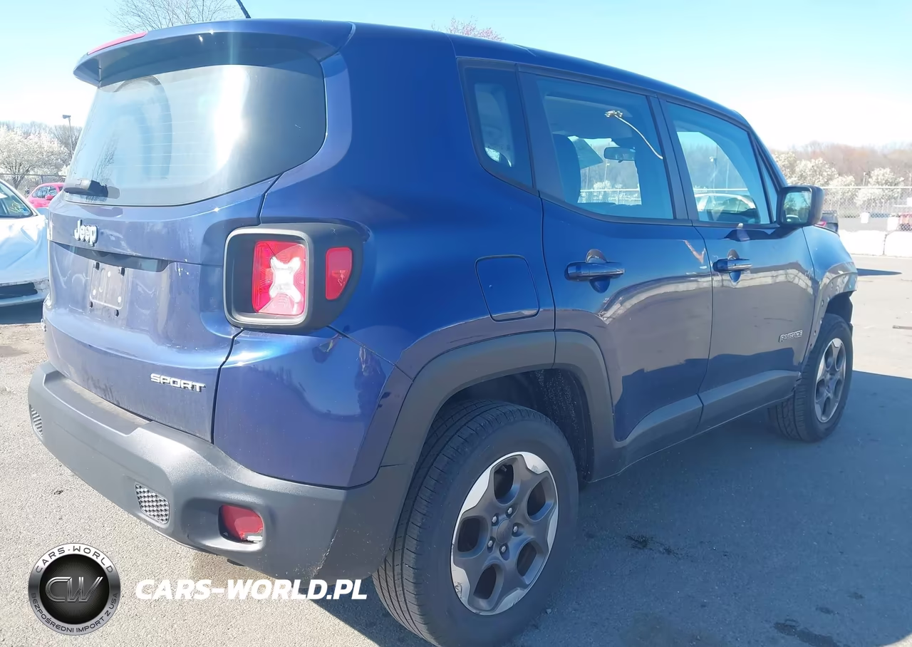 2016 Jeep Renegade Sport VIN:ZACCJBAT8GPC55529 - 4