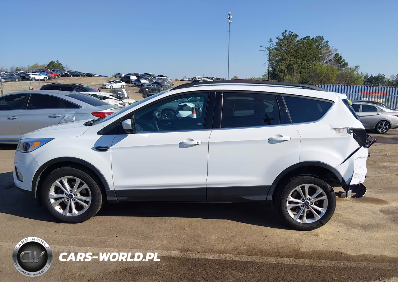 2018 Ford Escape Se VIN:1FMCU0GD8JUC62963 - 15